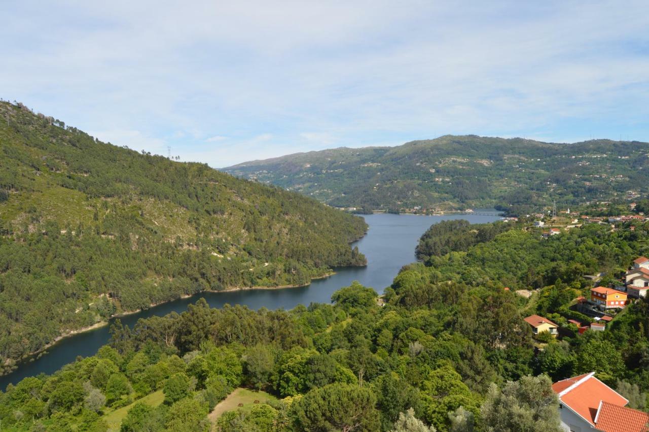 Casa São Bernardo de Claraval Gerês Exterior foto